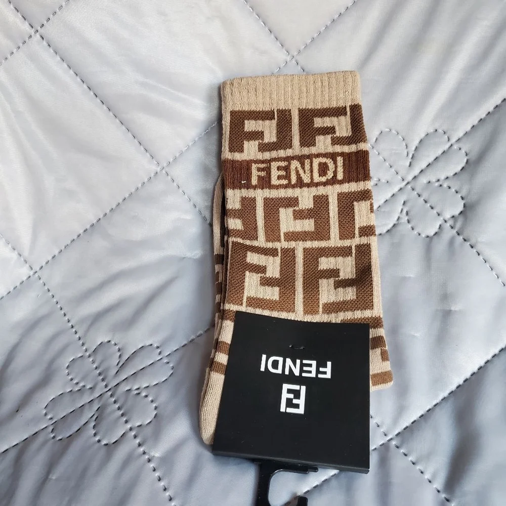 So Soft! So Thick! Unisex Beige Brown Socks Women Size 7-10